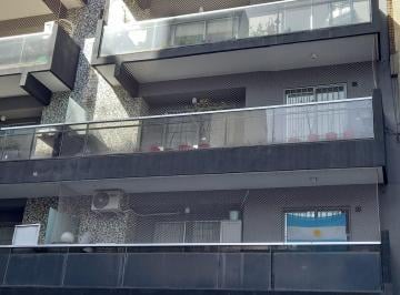 Departamento de 2 ambientes, Villa Crespo · 3 Amb Al Frente con Dos Baños