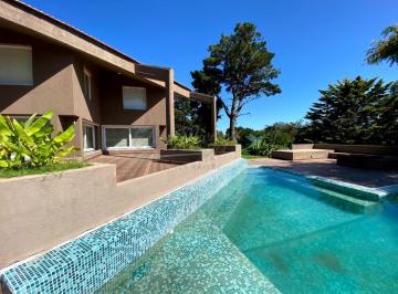 Casa · 191m² · 5 Ambientes · Casa en Venta - Pinamar