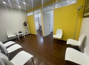 Oficina comercial · 50m² · 1 Cochera · Oficina - Vohe