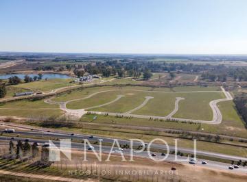 NNI-NNI-2178_2 · Venta de Lote en Barrio Aluen, Ezeiza