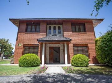 Casa de 6 ambientes, Mar del Plata · Hermosa Casa en Constitución // N° de Ficha 24055