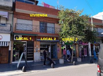 Edificio de 3 ambientes, Tres de Febrero · Pleno Centro Comercial 3 Locales + Vivienda de 3 Ambientes