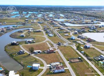 Terreno · 680m² · Lote a Venta con Posesión Inmediata en Venta en Sebastian Gaboto