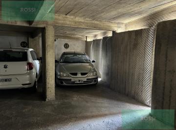 Garage · 1 Cochera · Cochera a La Venta en San Lorenzo Al 1000