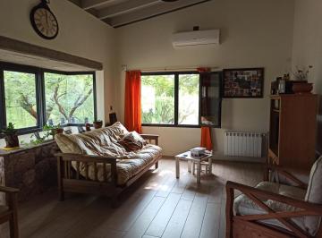 Casa · 283m² · 6 Ambientes · Casa en Venta Country Cuatro Hojas, Córdoba