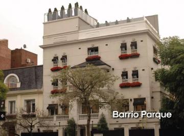 Casa · 500m² · 5 Ambientes · 2 Cocheras · Casa Chalet en Alquiler en Palermo Chico, Capital Federal, Buenos Aires