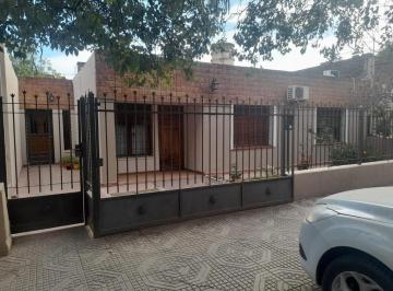 FRI-FRI-875_2 · Retasada! Venta Casa 4 Ambientes en Alta Córdoba, Cordoba