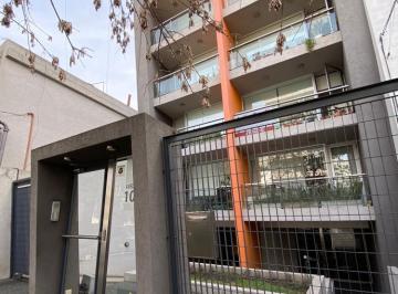 Departamento de 2 ambientes, Morón · Departamento de Categoria en Pleno Centro de Castelar - 2 Ambientes Amplios
