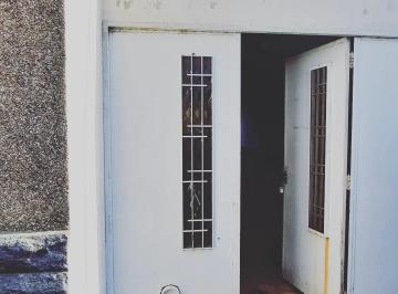 Casa de 3 ambientes, Bahía Blanca · Gran Oportunidad! Casa Interna con Buena Ubicación!