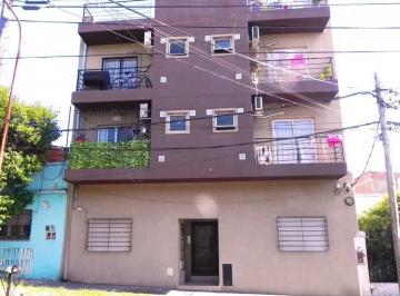Departamento · 36m² · 2 Ambientes · Alquilo en Martin Coronado Departamento de 2 Ambientes con Patio F: 9601