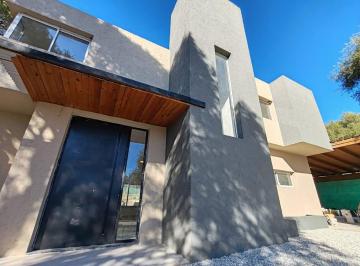 Casa de 4 ambientes, Córdoba · Country El Bosque - a Estrenar Casa 3 Dorm + Dependencia de Servicio