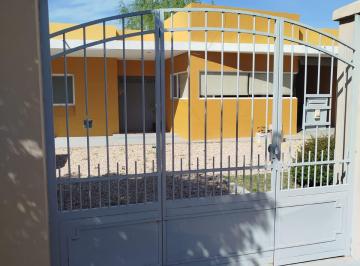 Casa de 3 ambientes, Plottier · Dueño Vende - Casa Nivel Gerencial
