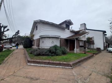 VCO-VCO-650_2 · Casa en Venta, 4 Ambientes, Castelar
