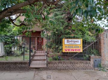 Casa · Excelente Chalet 5 Amb - Lote 10x36