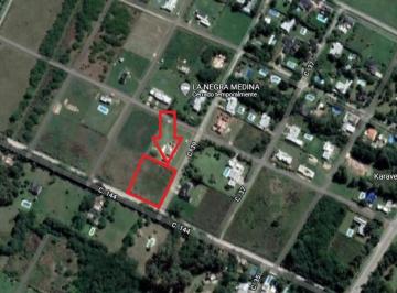 Terreno · 2300m² · Venta de Lote de 2300 m², Calle 144 Esquina 39! Acceso Sur!