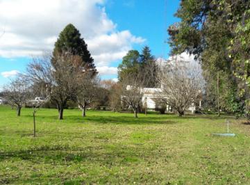 Campo · 250m² · 1 Ambiente · Venta de Chacra de 9 Has con Casa Principal, de Caseros, Qui