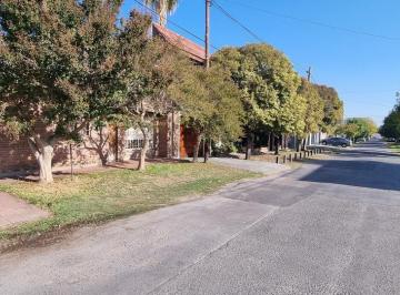 PH · 110m² · 5 Ambientes · PH en Venta 421 Bis E/ 6bis y 7, Villa Elisa