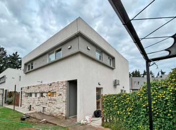 Departamento de 3 ambientes, La Plata · Dúplex de 2 Dorm. en Complejo