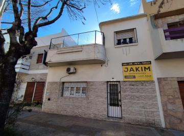 JAK-JAK-3596_2 · Villa Devoto Casa 4 Ambientes con Terraza y Patio