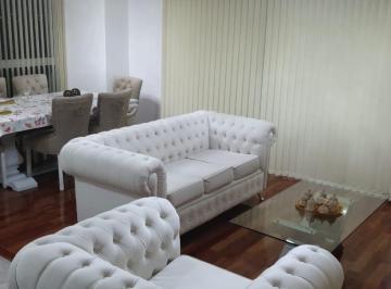 Departamento de 3 ambientes, Berazategui · Departamento 3 Ambientes con Cochera en Venta en Berazategui Centro.