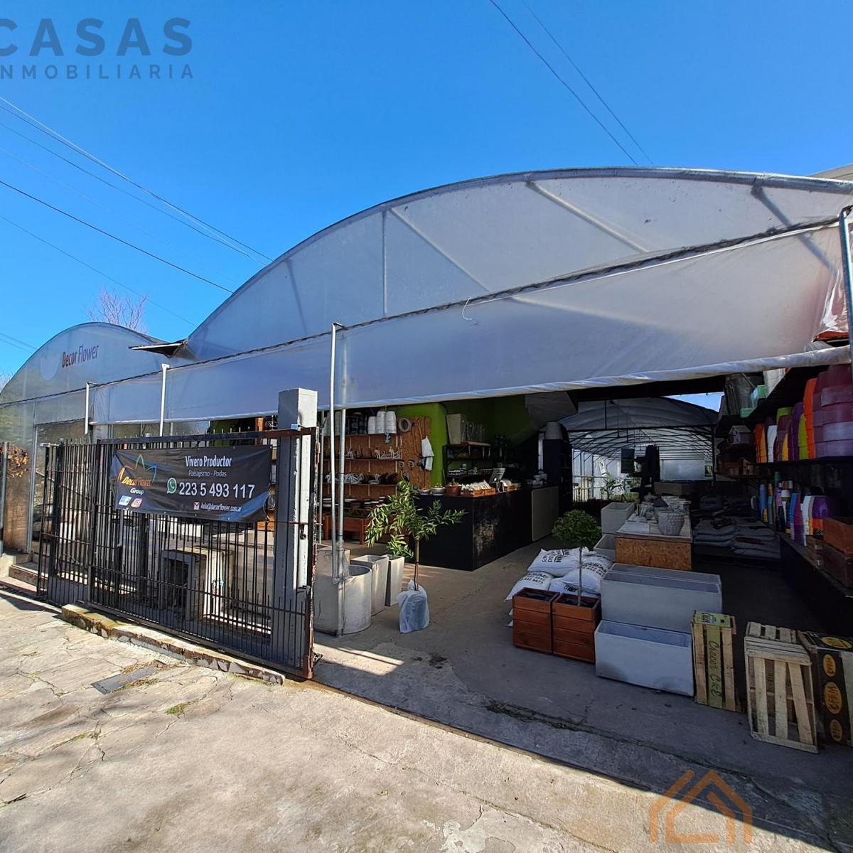 En venta exclusivo e único Lote de 562m2 en barrio Los Troncos. Excelente entorno y ubicación.