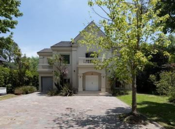 Casa · 288m² · 7 Ambientes · Casa de 5 Dorm. en Venta en Solar del Bosque. Canning - Ezeiza - San Vicente.