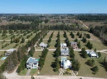 Terreno · 700m² · Venta - Lote en Saint Thomas Chico, Canning