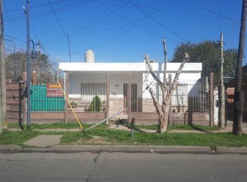 Casa de 3 ambientes, Tigre · El Talar Hermosa Esquina Ideal Locales a Una m de Av Libertadador San Martin
