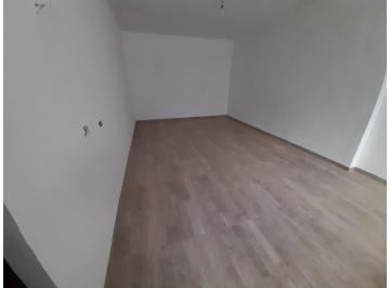 Local comercial · 438m² · Venta Local - Catamarca 1600