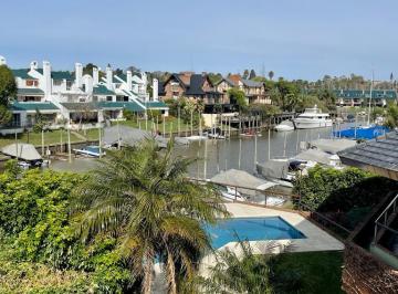 Casa de 8 ambientes, San Fernando · Oportunidad en Marina del Sol en Venta Casa Sobre El Rio