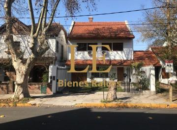 Casa · 285m² · 4 Ambientes · 3 Cocheras · Venta Casa Olivos