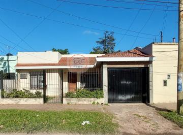 Casa de 4 ambientes, General San Martín · Venta de Casa Jose L Suarez