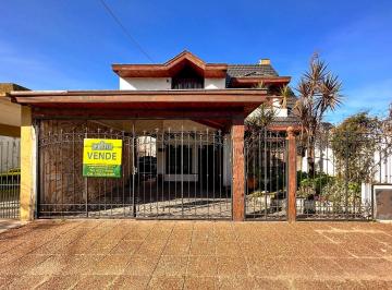 RFP-RFP-1081_2 · Casa 6 Ambientes. | España Al 2500