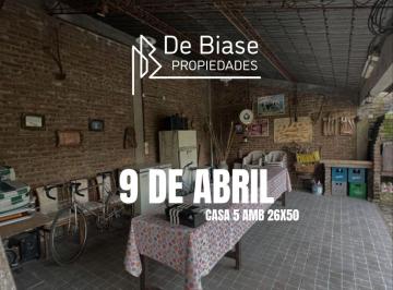 Casa de 5 ambientes, Esteban Echeverría · Hermosa Casa en Venta con Pileta y Quincho.