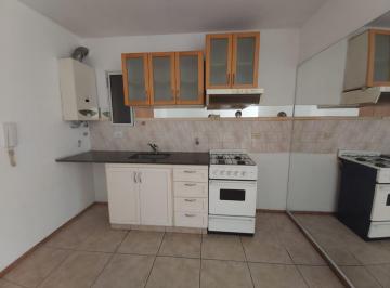 Departamento · 40m² · 4 Ambientes · Santa Fe 2638