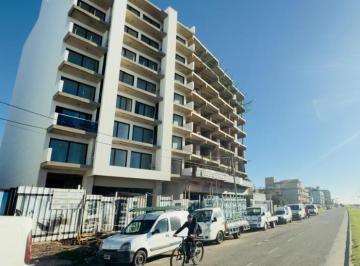 Departamento · 200m² · 3 Ambientes · 1 Cochera · Deptos 3 y 4amb Venta Entrega 2025
