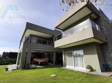 Casa · 459m² · 12 Ambientes · 2 Cocheras · Casa en La Reserva Cardales