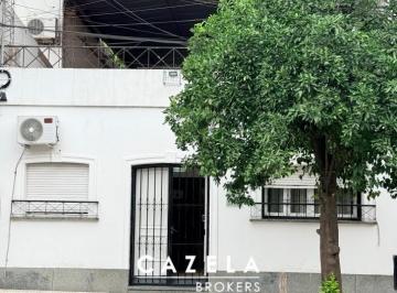 Casa · 190m² · 9 Ambientes · Casa en Venta Rioja Al 700