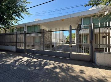 Casa de 7 ambientes, Córdoba · B° Arguello - Venta Casa Dúplex 4 Dorm (1 en Pb) Housing m Colegio La Salle y Av Recta Martinolli