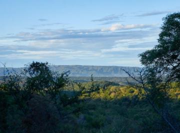 Terreno 10061m² Venta · Venta de Lote en Yacanto, Barrio Cacique Nawan - Inv0113