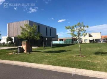 Terreno · 540m² · Terreno en Araucarias