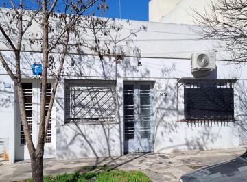PH de 2 ambientes, Lanús · Casa PH