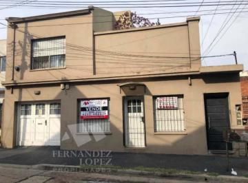 Casa de 3 ambientes, Quilmes · Casa PH Al Frente en Excelente Estado