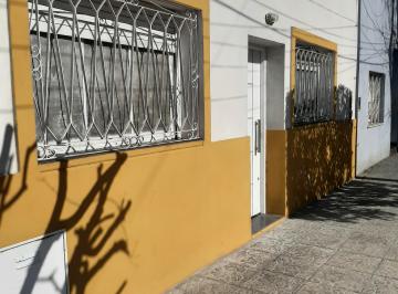 PH de 3 ambientes, Vicente López · PH Planta Baja Al Frente con Entrada Idependiente Tres Ambientes