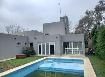 Casa de 3 ambientes, General Rodríguez · Venta Casa de Tres Dorm. en La Cesarina