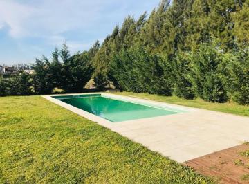 Casa de 5 ambientes, Tigre · Santa Teresa, Villanueva - Casa en Venta. Usd 398.000