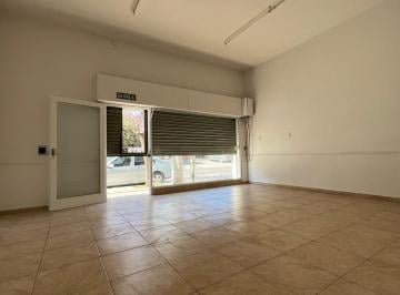 Local comercial , Córdoba · Alquilo Local 30 m² Av Juan B. Justo 2700 Fte Vidriado