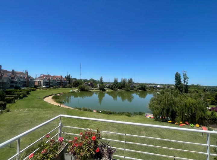 Departamento · 90m² · 3 Ambientes · 1 Cochera