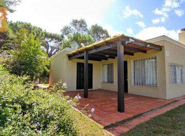 Casa en Piriápolis (Punta Colorada) Ref. 5269 · Casa en Piriápolis (Punta Colorada) Ref. 5269 - Precio por Dia