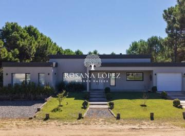 RLB-RLB-68_2 · Casa 3 Dorm.. | de La Cincha Al 300